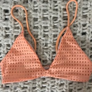 BNWOT Acacia swimwear na pali top small
